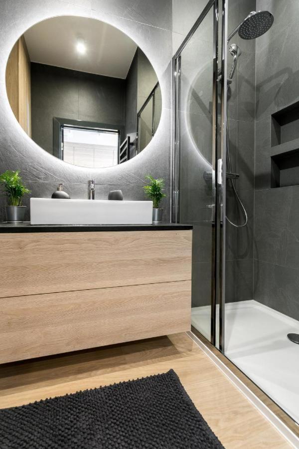 Rakowicka Apartments With Tarrace, Ac And Free Parking Appartement